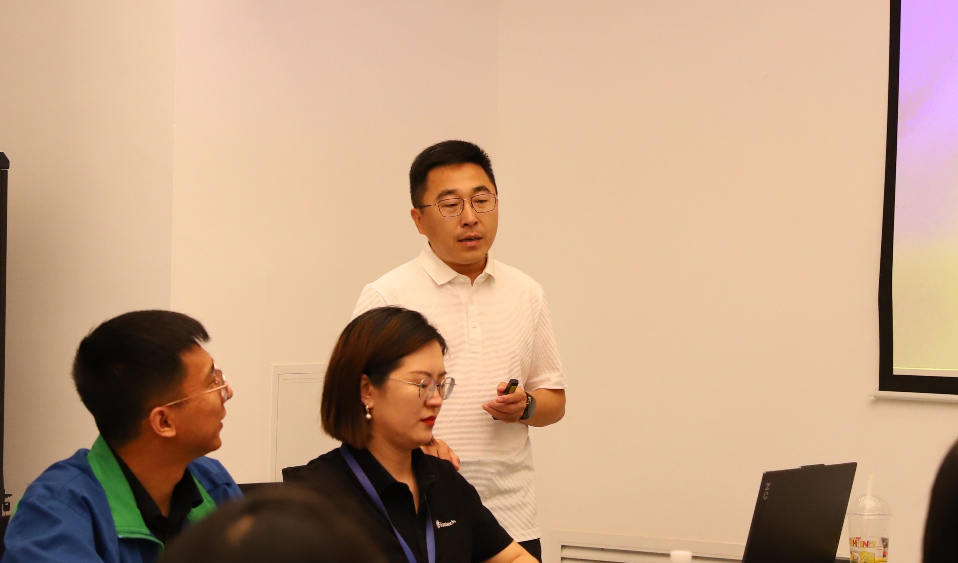 聚力同行，共驱未来：亿科化学媒体开放日圆满举办，多维揭秘本体法ABS技术实力与发展蓝图