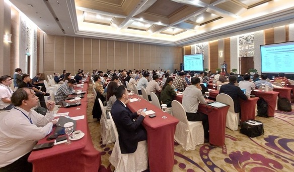 Smart packaging and recycling solutions as route toward circular economy in Indonesia
