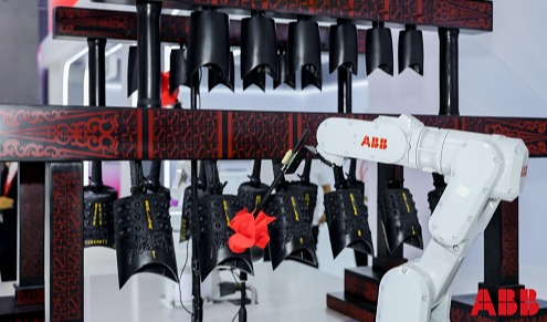 赋能自主多功能机器人与工业“智”造，ABB携多款首发技术亮相工博会