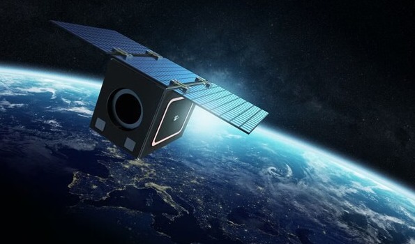 波音用3D打印太阳能电池板革新卫星生产