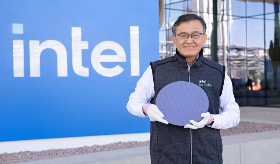 First AI PC platform built on 18A