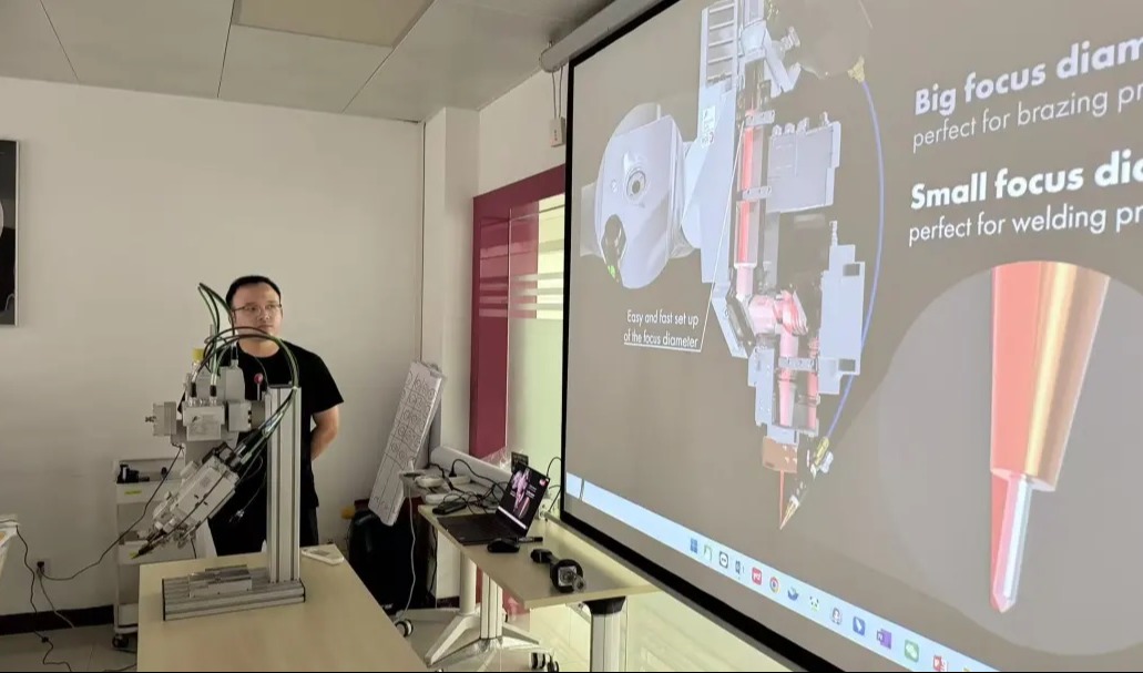 以知识迭代，驱动业务进化。宾采尔销售精英，专业再升级，服务启新程！