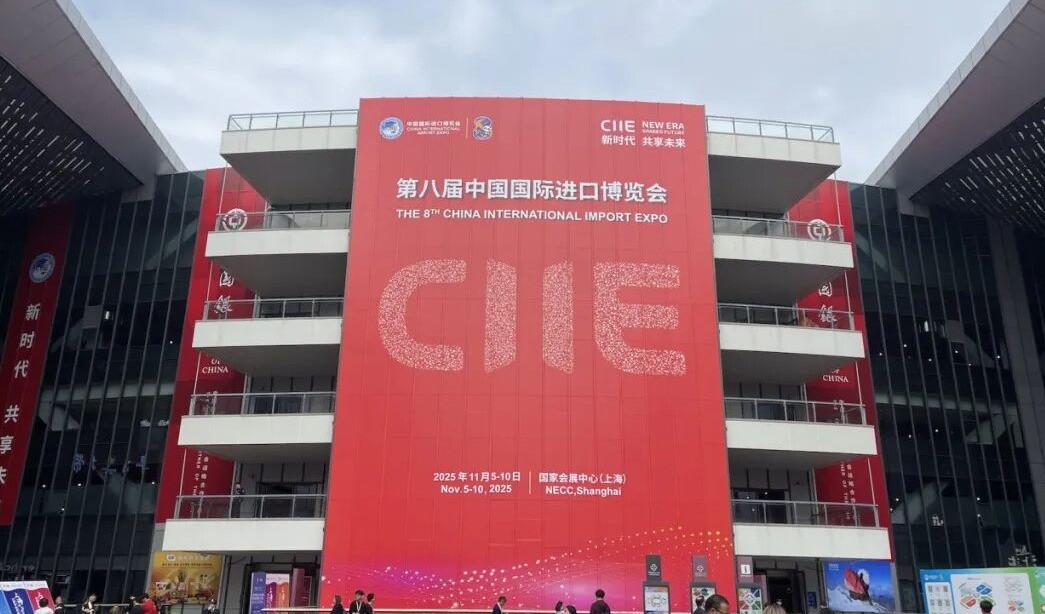 从技术秀到强赋能 AI驱动产业价值链升级