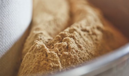 被“重新捡起”的米糠:从“废料”到天然“护肤新势力”