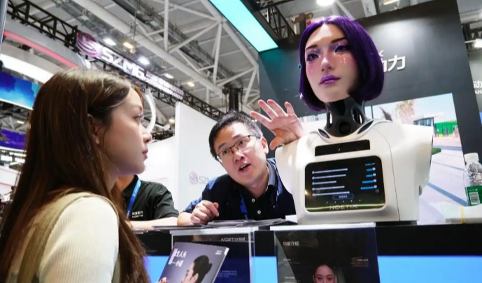 释放“人工智能+”指数效应 筑牢经济增长新引擎