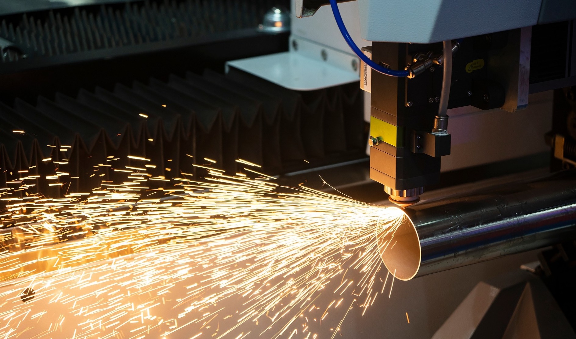 激光辅助智能车床的全球浪潮与中国机遇