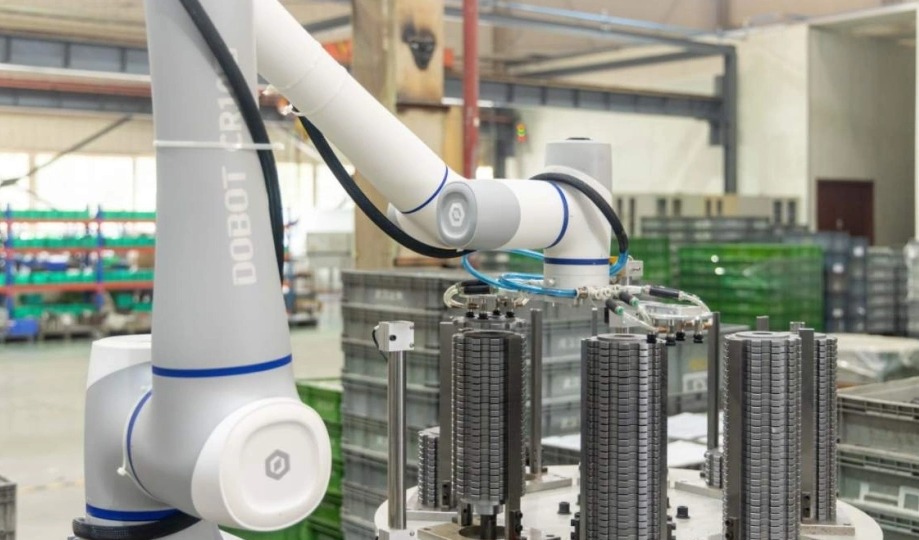 未产先订!武汉造人形机器人“关节”样品揽获千万元订单