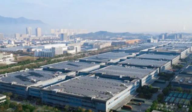 “多品种、小批量、大规模定制”如何生产？海康威视智能工厂入选首批领航级智能工厂培育名单