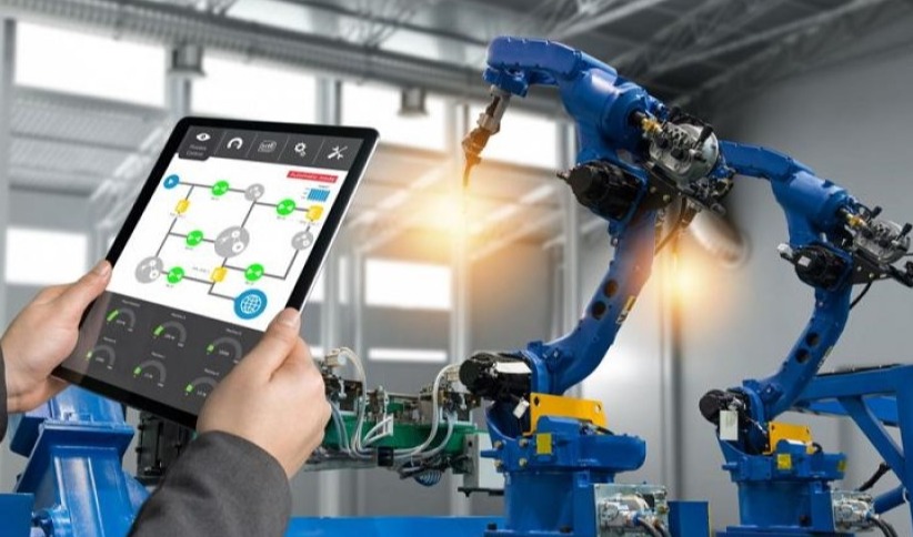 汽车产业的竞争重心正逐步转向智能化领域