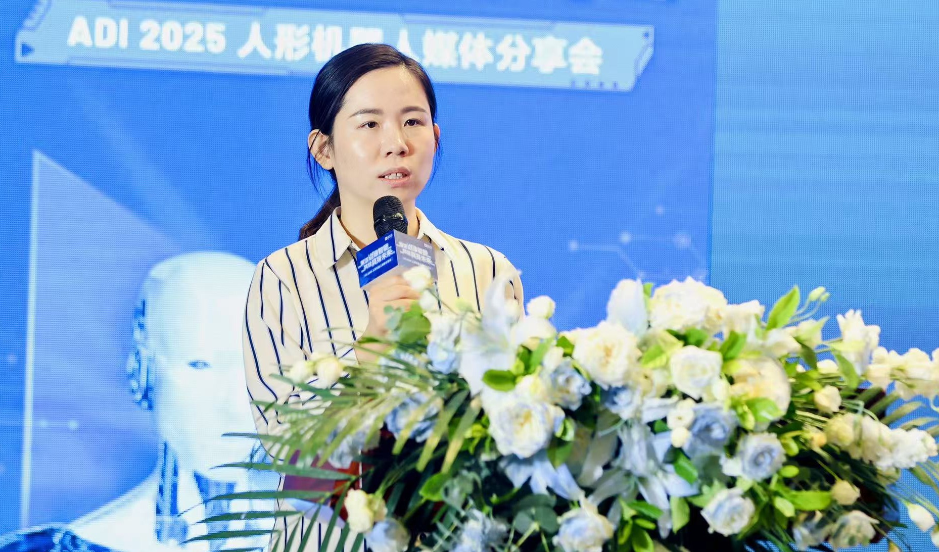 人形机器人爆发， 灵巧手迎来哪些机遇和挑战？