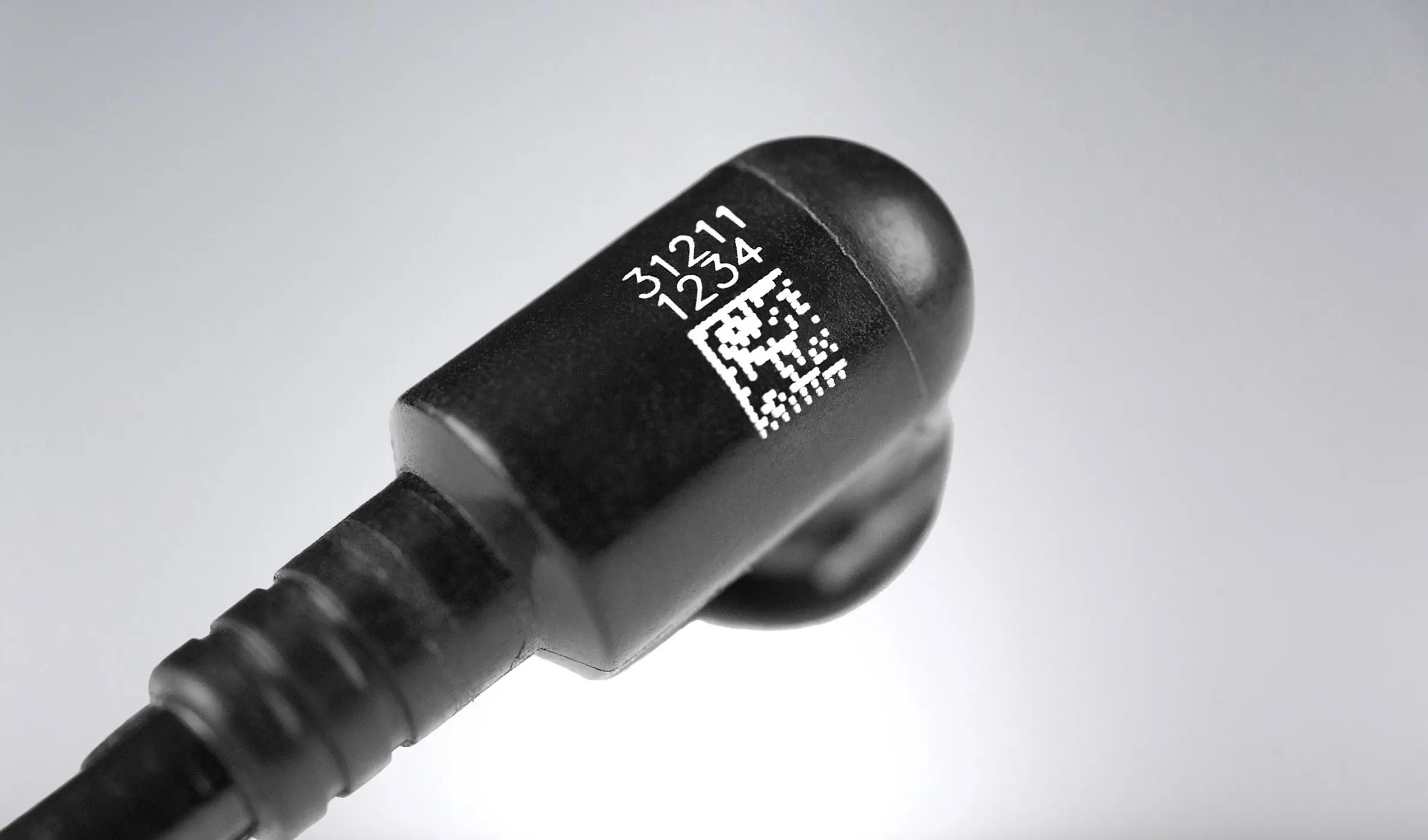 国内企业攻克塑料打标难题，打开亿级高潜力增长市场