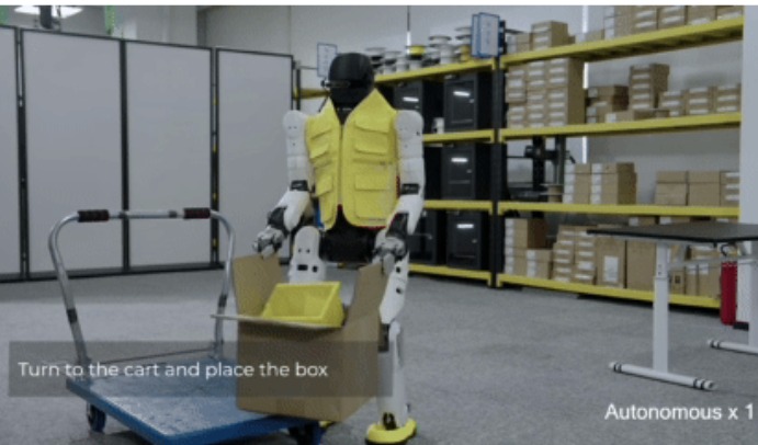 人形机器人自主控制新突破!VLA 驱动全身协同,行走与操作同时完成