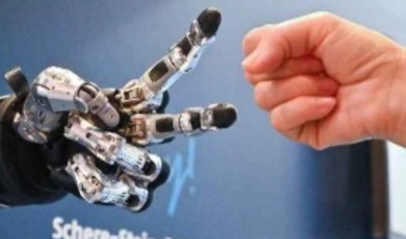 中坚科技：拟开展智能机器人合作开发项目 涉及四足机器人研发等