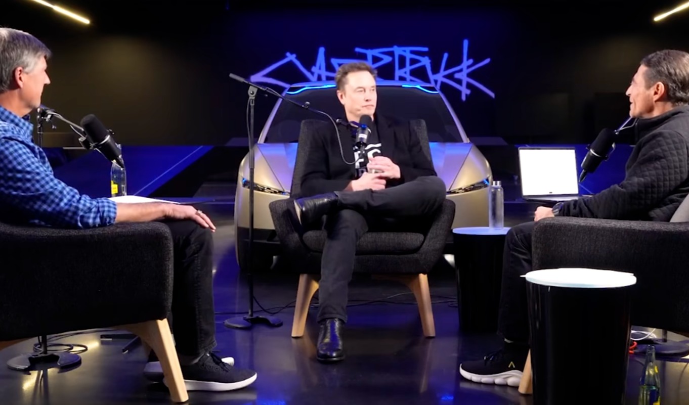 马斯克预言2026年AGI落地、2030年AI智能超人类总和,机器人与轨道算力成新基建