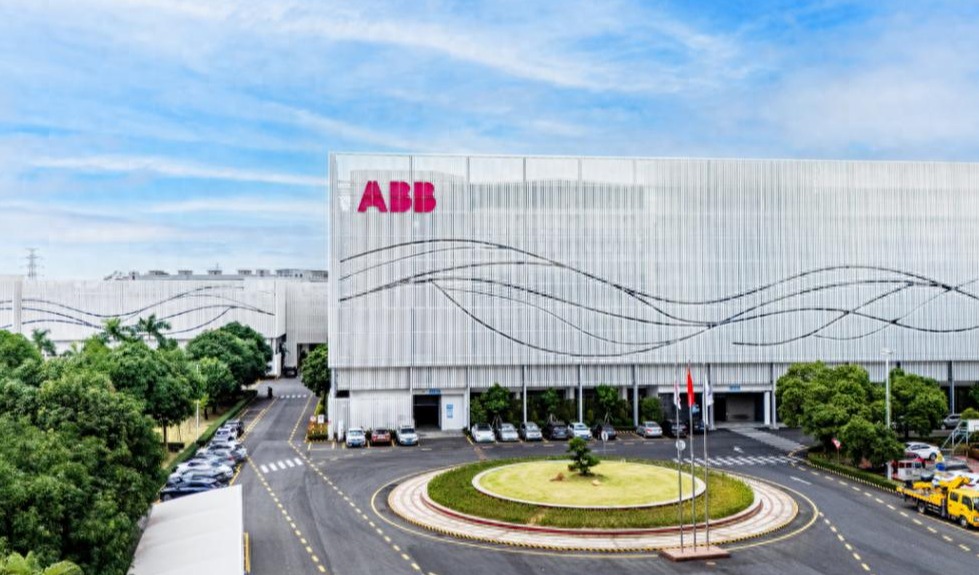 ABB开关三大厂区携手风塔软件，赋能智能制造数字化升级