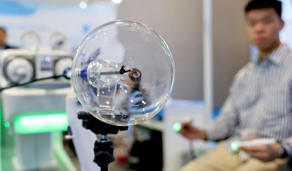 手术机器人收费有了“国家标准”！