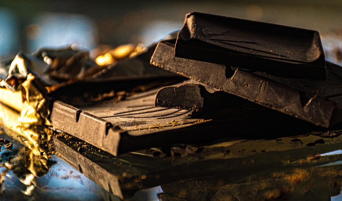 黑巧克力中含抗衰元素?最新研究发现可可碱或能延缓衰老
