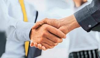 人的手
AI 生成的内容可能不正确。