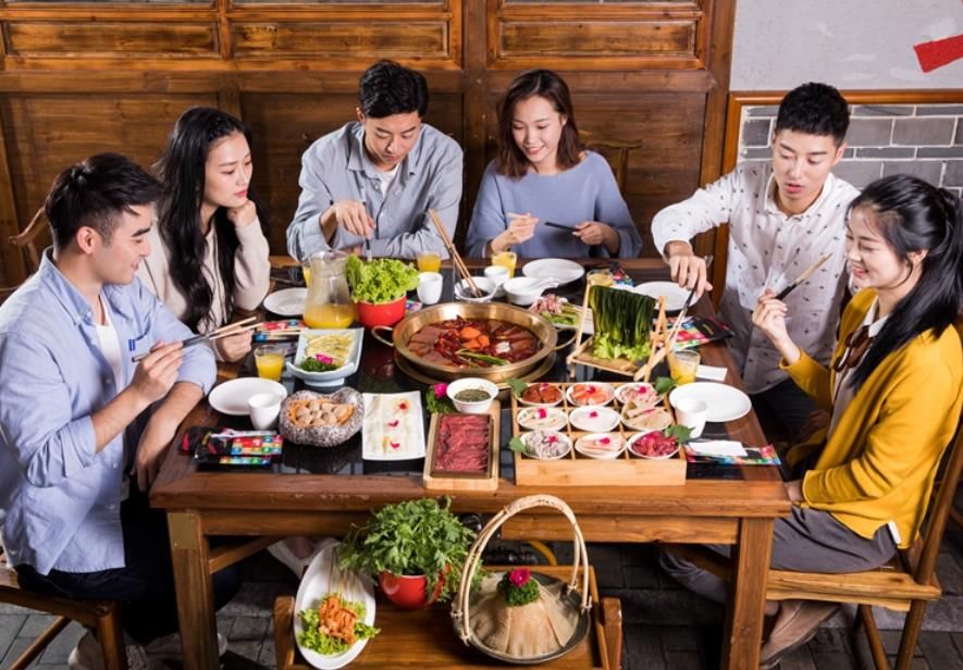 负债上千万的他成功逆袭：2年开店200+，加盟存活率95%