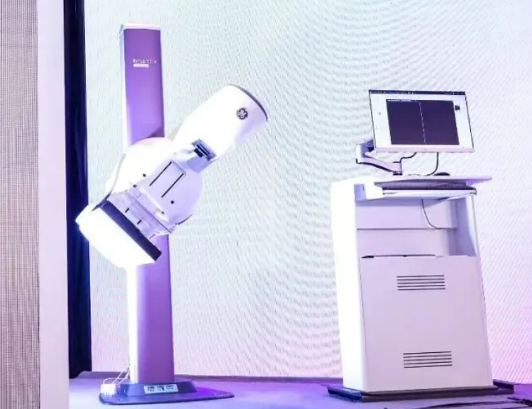 国内首款人工智能乳腺机面市，应对中国女性乳腺筛查诊断挑战