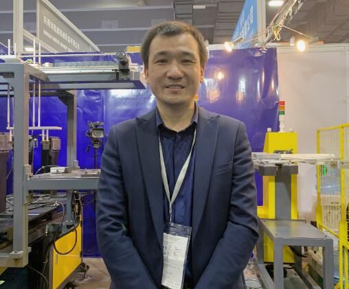 【SIAF2021展现场采访】中海：钣金冲压上下料，为客户省人增效率!