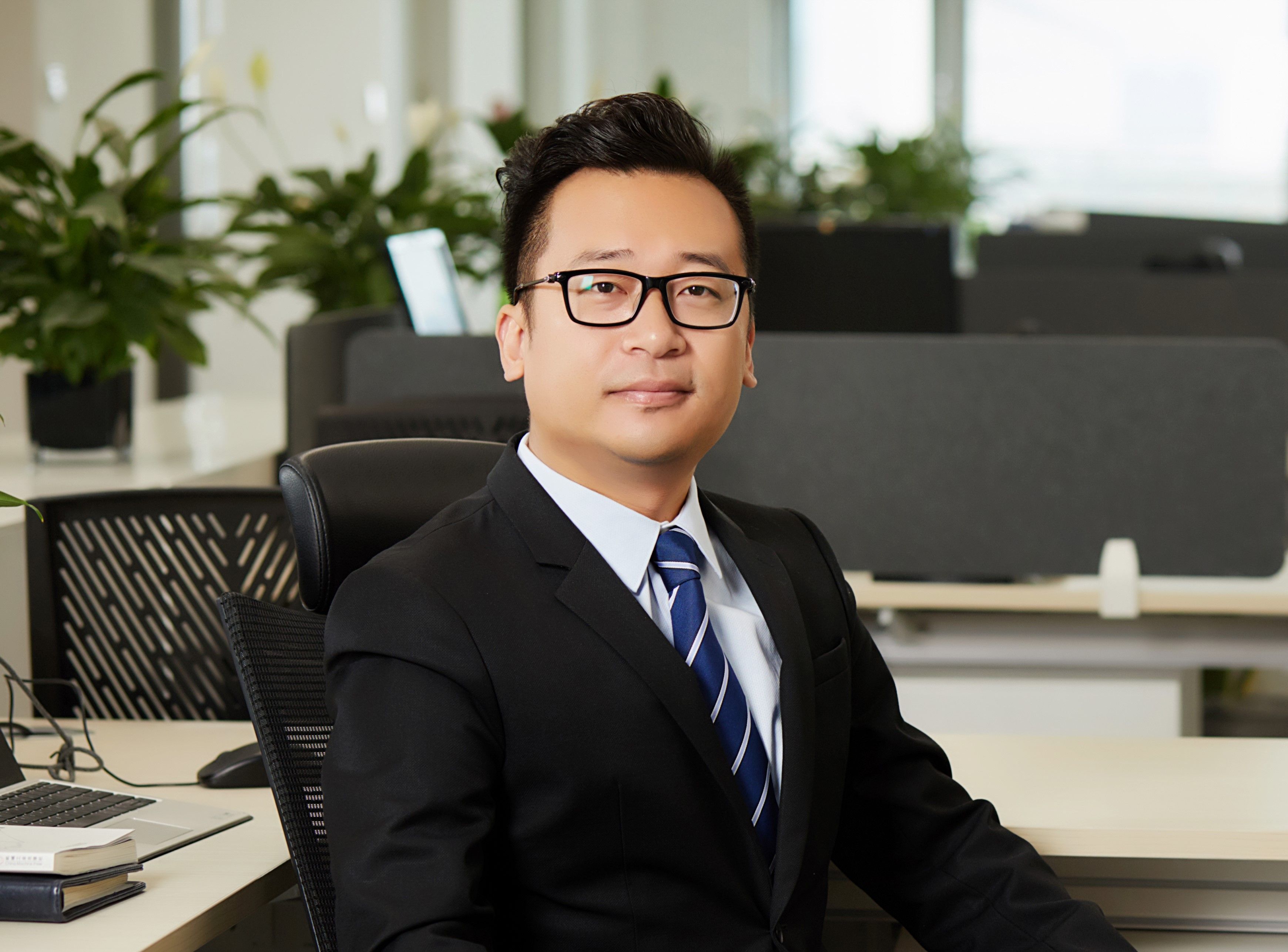 2021慕尼黑上海光博会展会采访丨布勒莱宝光学