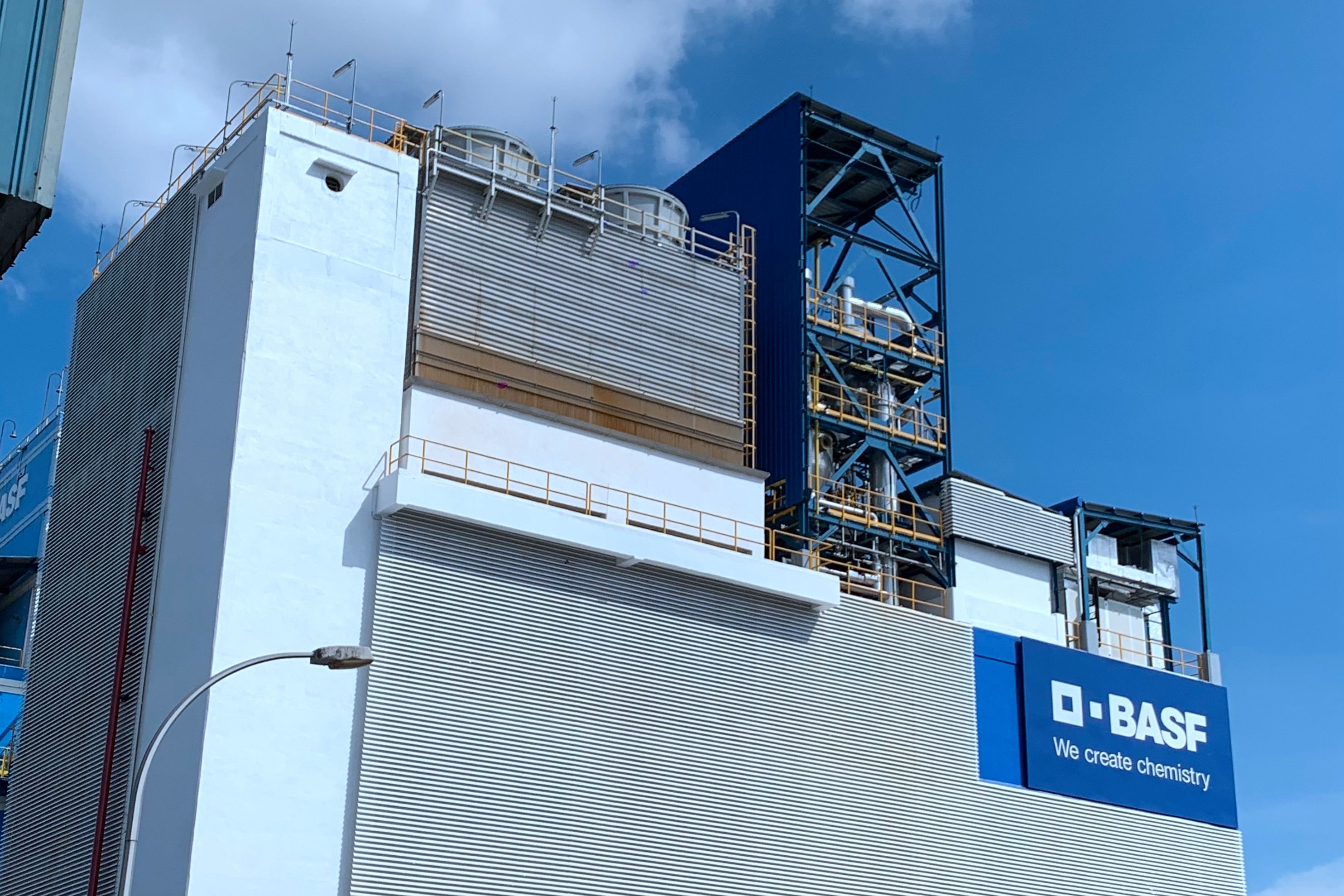 巴斯夫马来西亚巴西古丹（Pasir   Gudang）基地扩建, 丙烯酸分散体产能翻倍