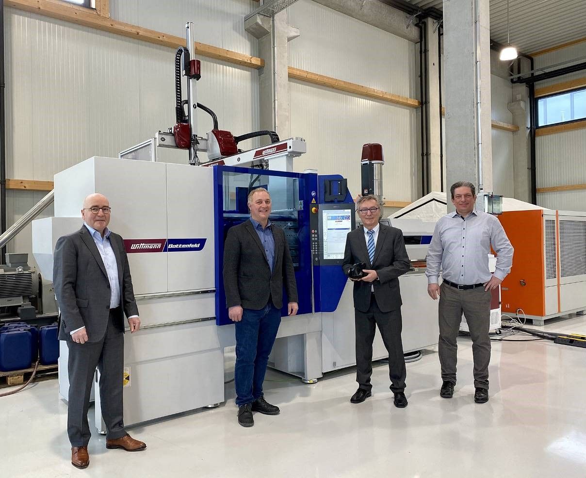 为推动热固性塑料加工技术进步,威猛巴顿菲尔、Schwarz Plastic Solutions和Precupa合作干了件大事