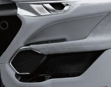 长城汽车携手巴斯夫与时尚设计师推出改装款 WEY 品牌车型