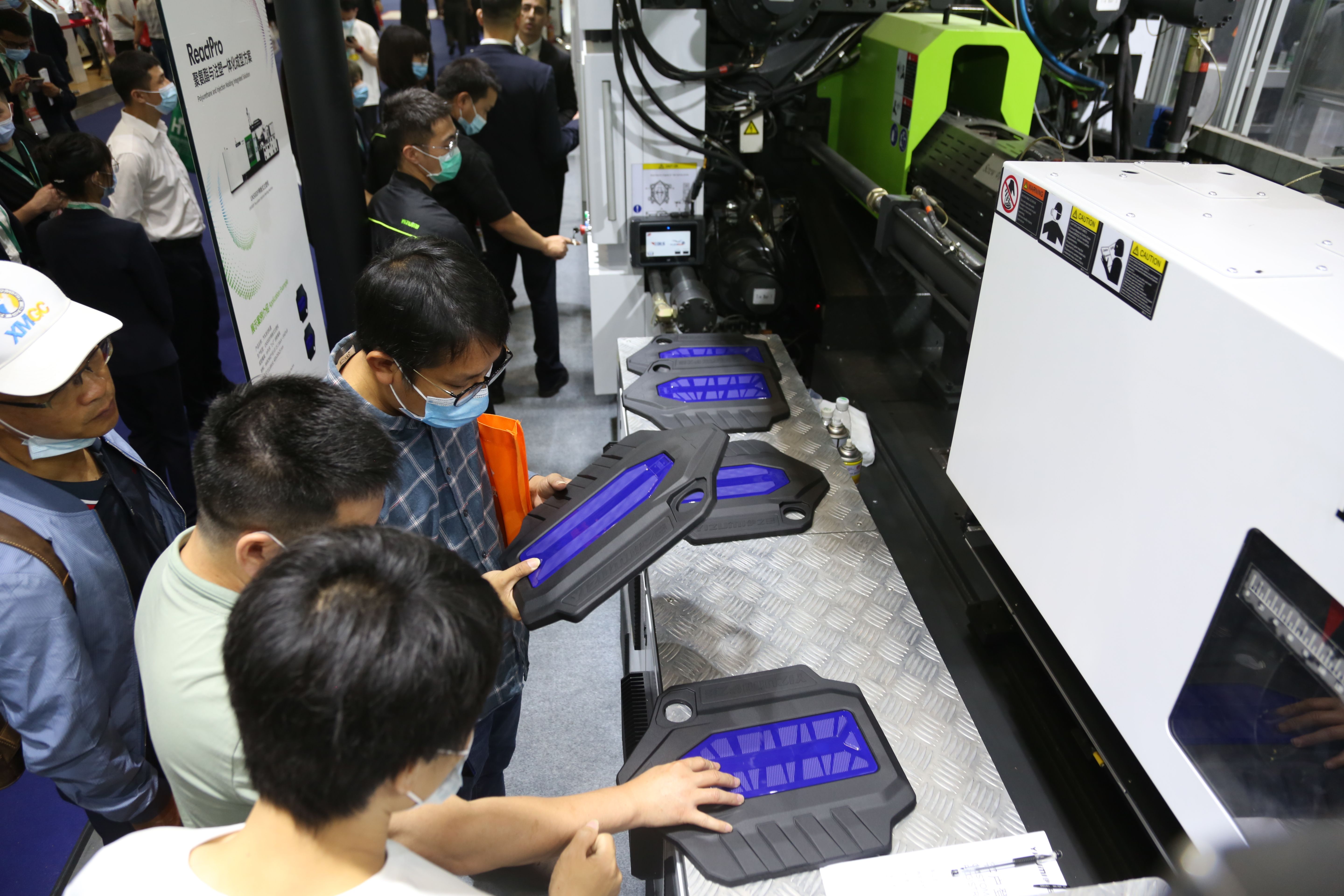 【CHINAPLAS2021 展商采访】智能注塑，伊之密加速释放变革力量