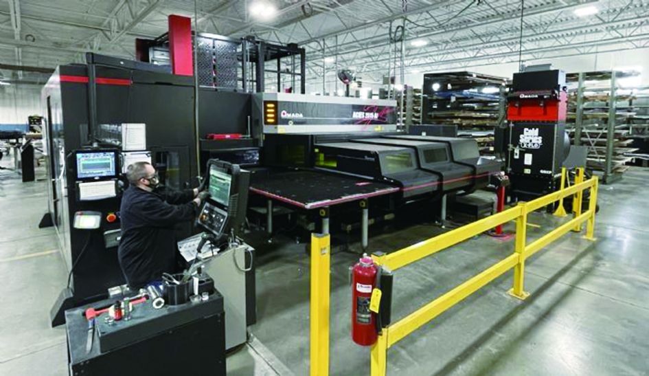 钣金加工车间里的勃勃生机