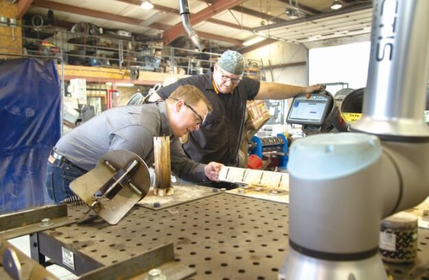 MT Solar： 协作机器人助力自动化焊接