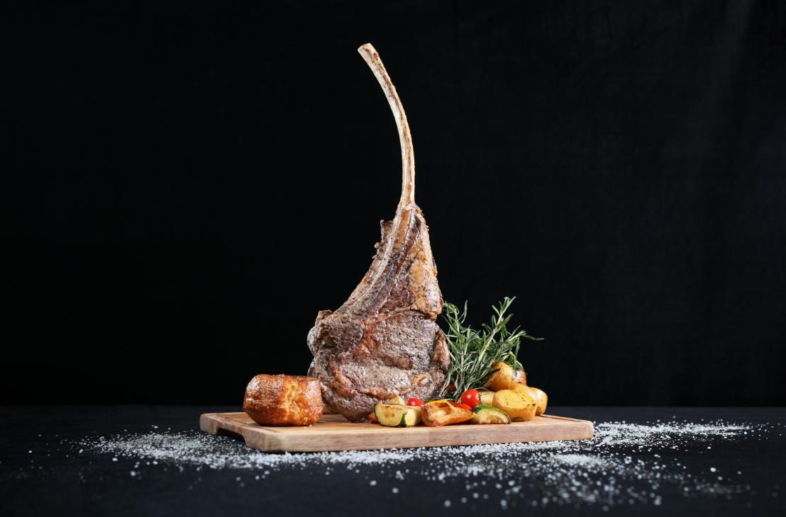 香港港威酒店 Three on Canton呈献 极尚牛宴自助晚餐