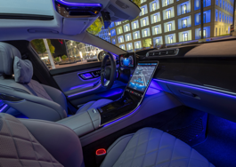 海拉为新款梅赛德斯-奔驰S级配备全套环境氛围灯