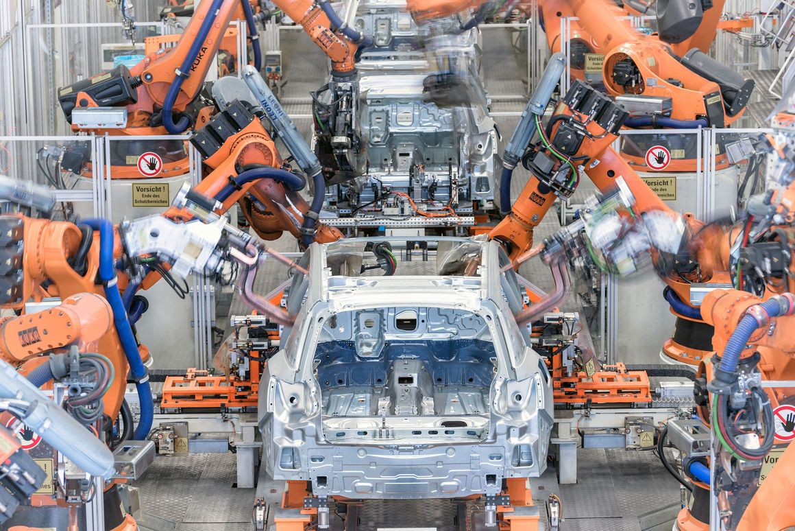 中国老龄化程度进一步加深，机器人成工厂主力