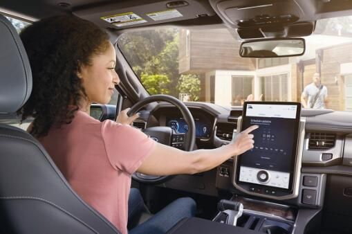 从福特新款纯电动皮卡看汽车前沿技术趋势