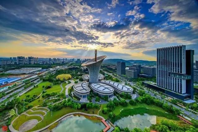 新氧以7.91亿元收购武汉奇致激光