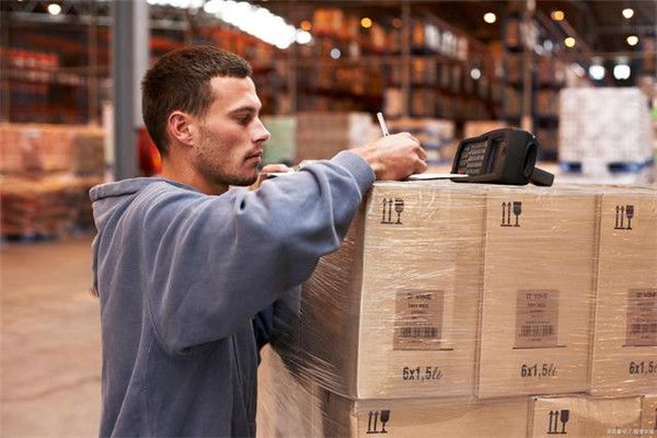 无线传感器，让货物存储更安全，管理更高效！