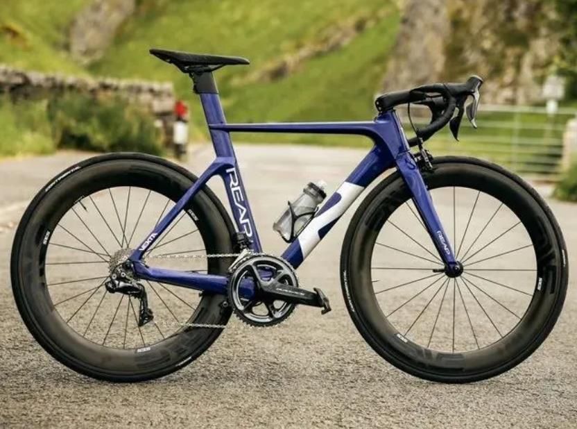 Kamm Projects 推出碳纤维气动公路自行车