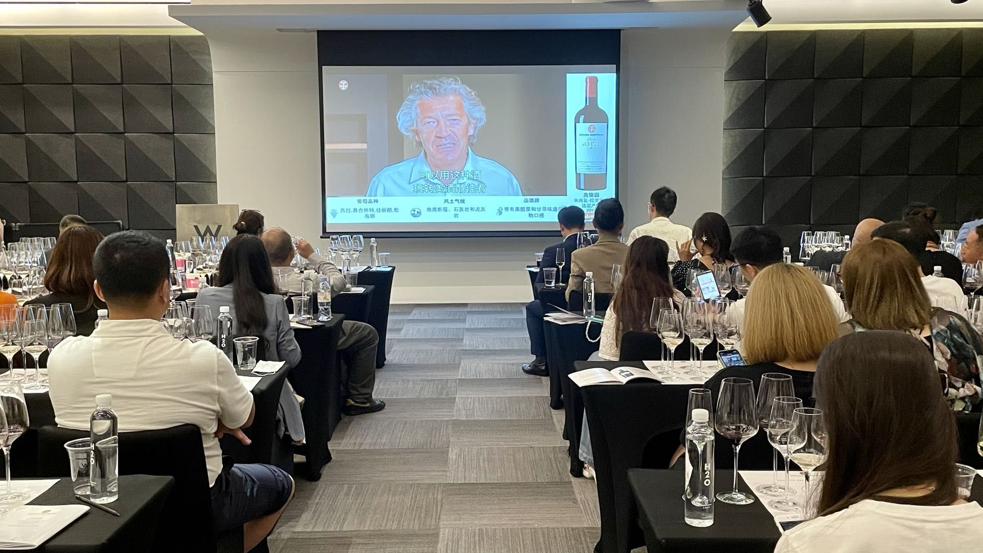 吉哈伯通品鉴大师班沪上举行，法国生物动力葡萄酒领军酒庄中国市场再发力