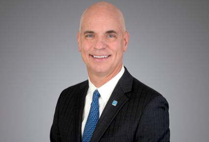 PPG任命Tim Knavish为总裁兼首席执行官；Michael H. McGarry将担任执行董事长