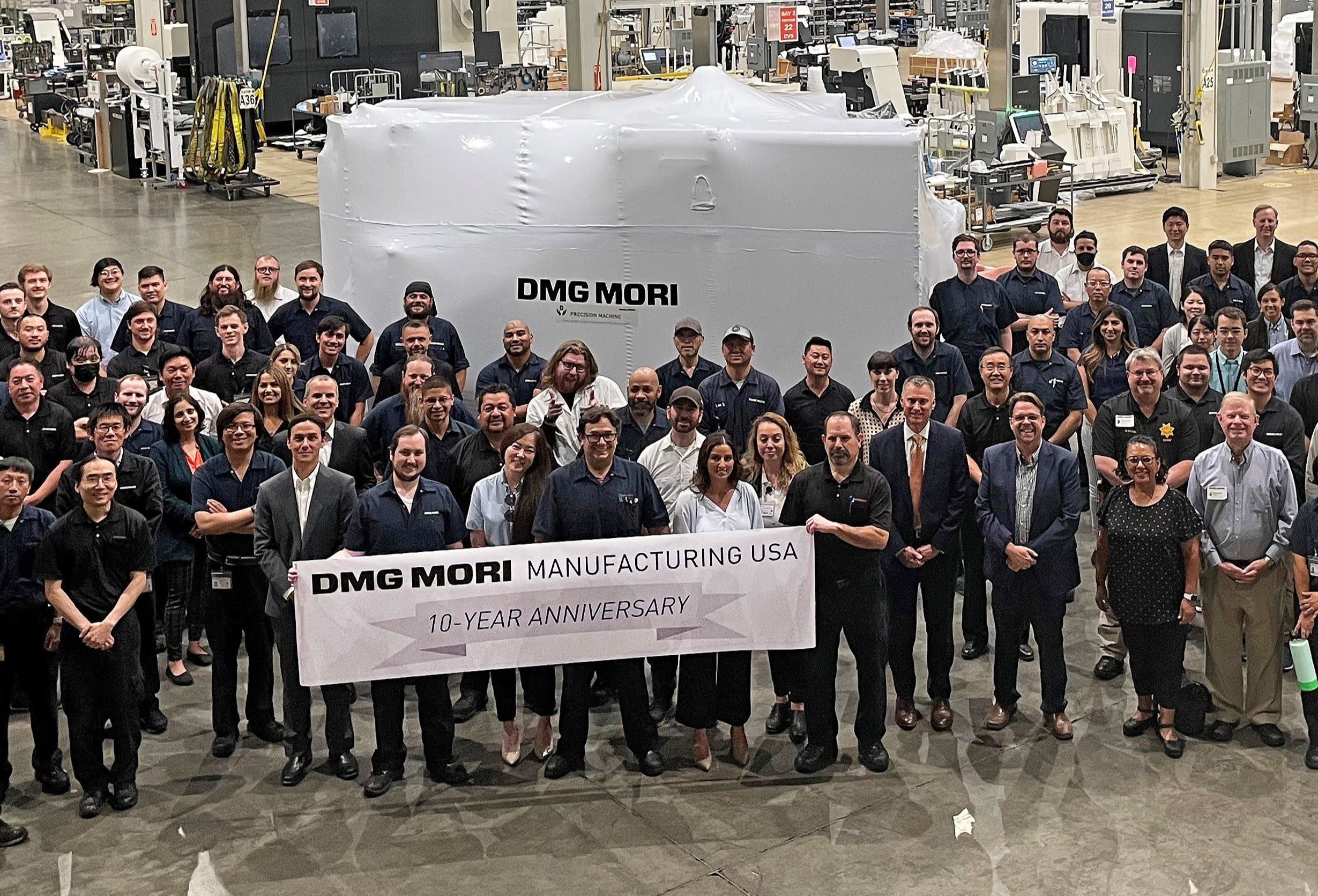 DMG MORI美国制造部庆祝成立10周年