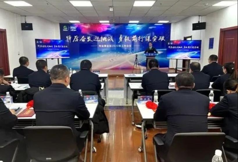 多家乳企新动态，释放了哪些发展信号？