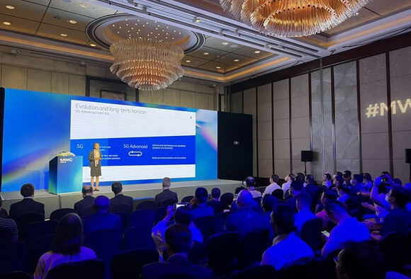 2023 MWC│爱立信：6G已来，携手迈向数字与物理世界的统一体