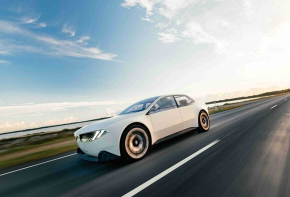 宝马展示全新BMW iDrive BMW新世代概念车展示下一代人机交互科技