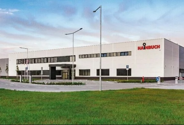 瀚柏格斯洛伐克新工厂举行落成典礼