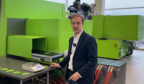 iQ hold control for greater efficiency in injection molding