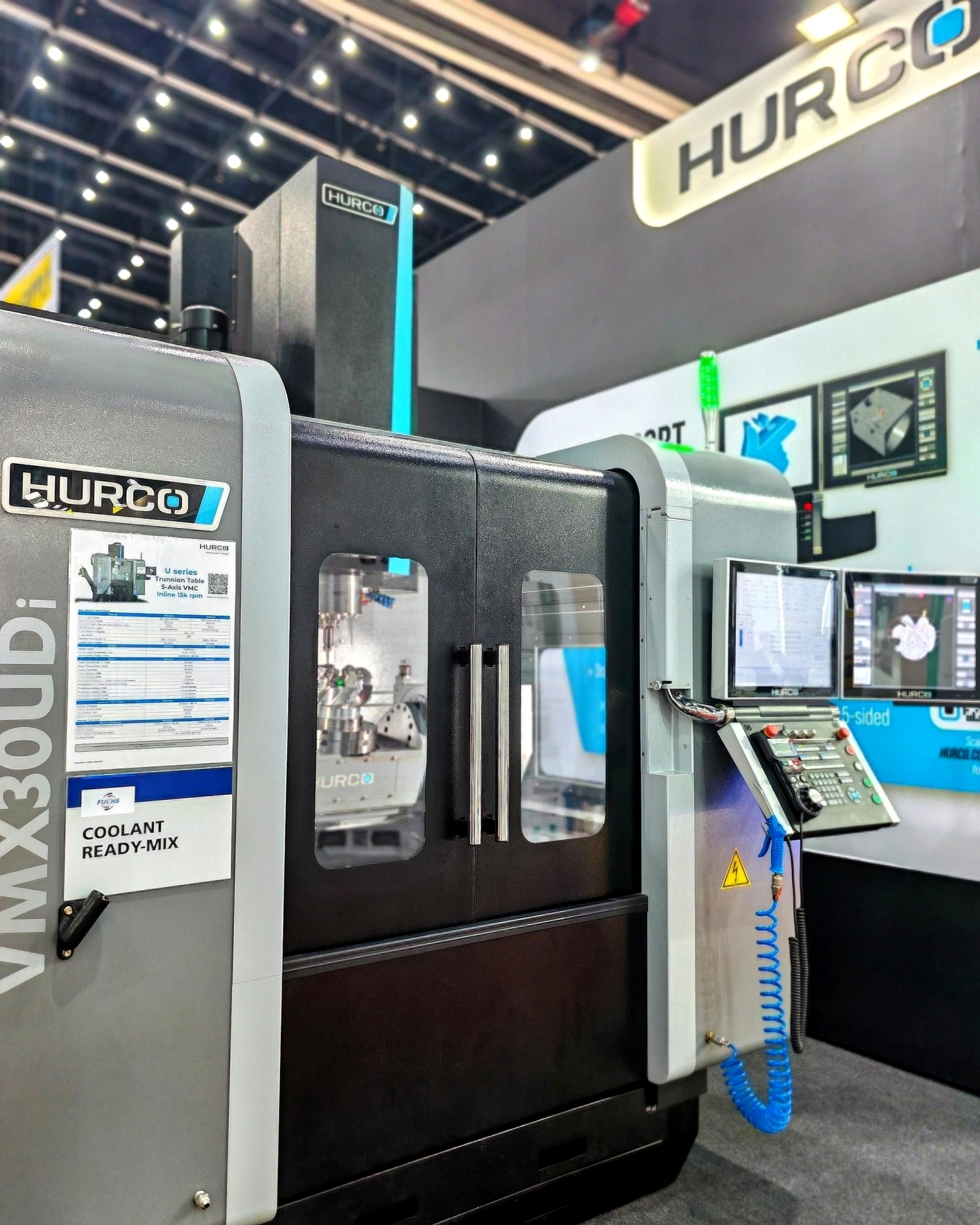 VMX30UDi performance series integrated 5-axis machining centre