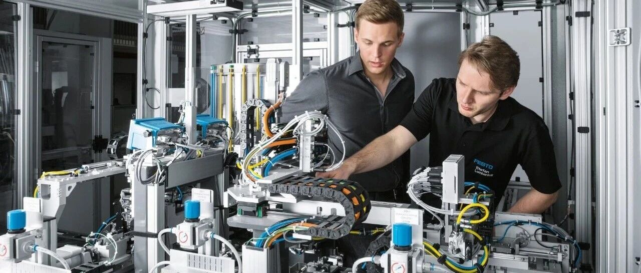 数字化进入“深水区”：今年的德国工业4.0大奖，颁给那些重建自身的企业