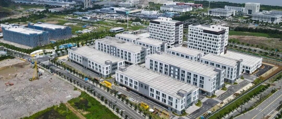 签约！三大机器人项目落地南湾智谷